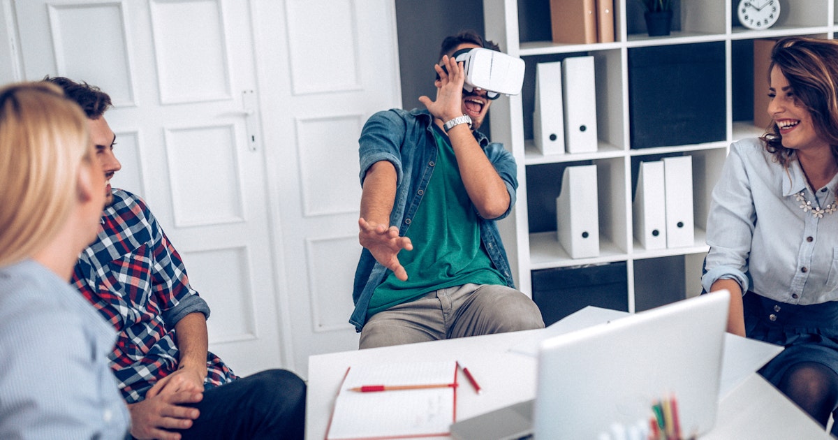 AR and VR for Small Businesses AR and VR for Small Businesses