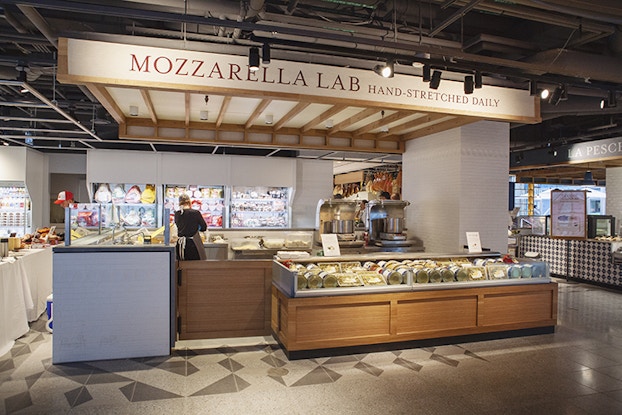 mozzarella lab in eataly toronto caffe