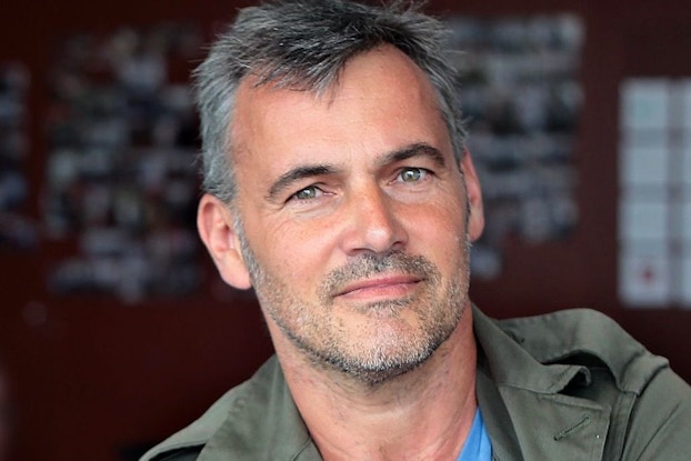 Headshot of Gilles Raymond, Founder and CEO of Letsmeet.