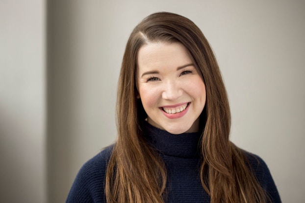  Headshot of Keri Cusick, Director of Small Business Empowerment for Amazon.