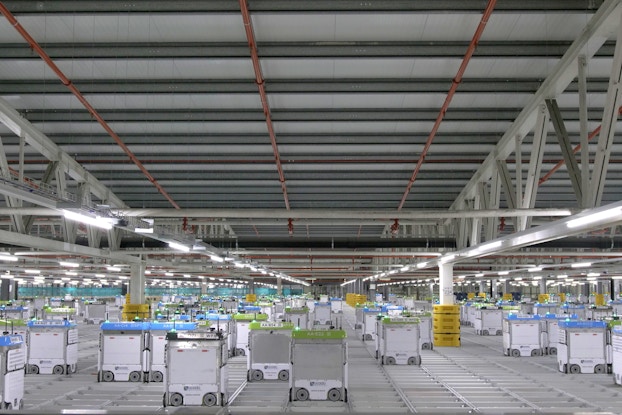 kroger customer fulfillment center interior