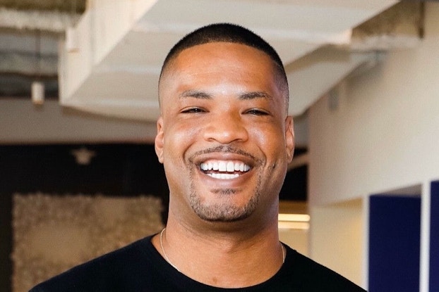 Headshot of Andrew McCaskill.