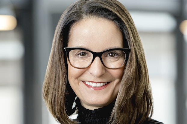Headshot of Samie Barr, SVP of Marketing, CB2.
