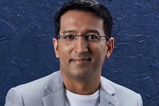 Headshot of Sumit Singh, CEO of Chewy.