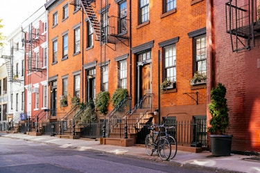  Residential townhouses in the West Village, NYC. 