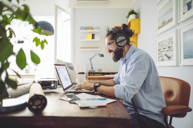 Online collaboration tools increase your team's productivity.